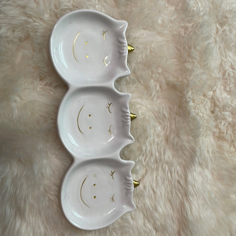 Unicorn dishes